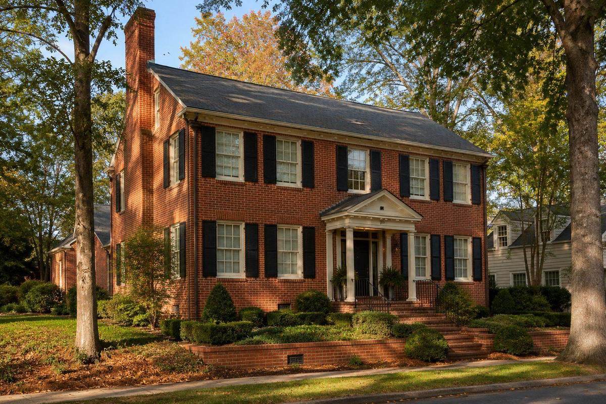 Brick colonial-style home in a Central Virginia neighborhood